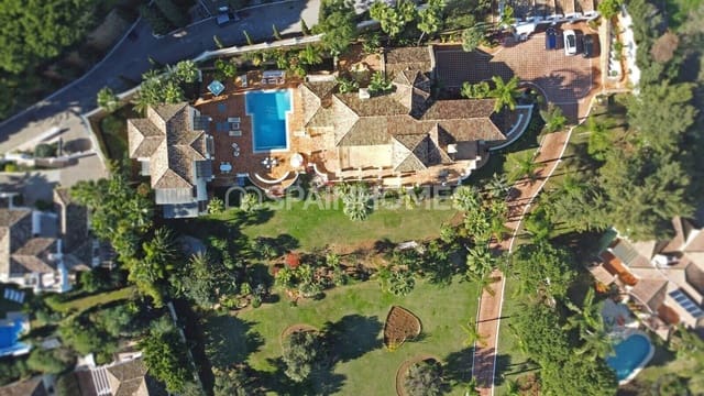 Chalet en El Paraíso, Benahavís en venta con piscina garaje - 13.950.000 € (Ref: 9485035)