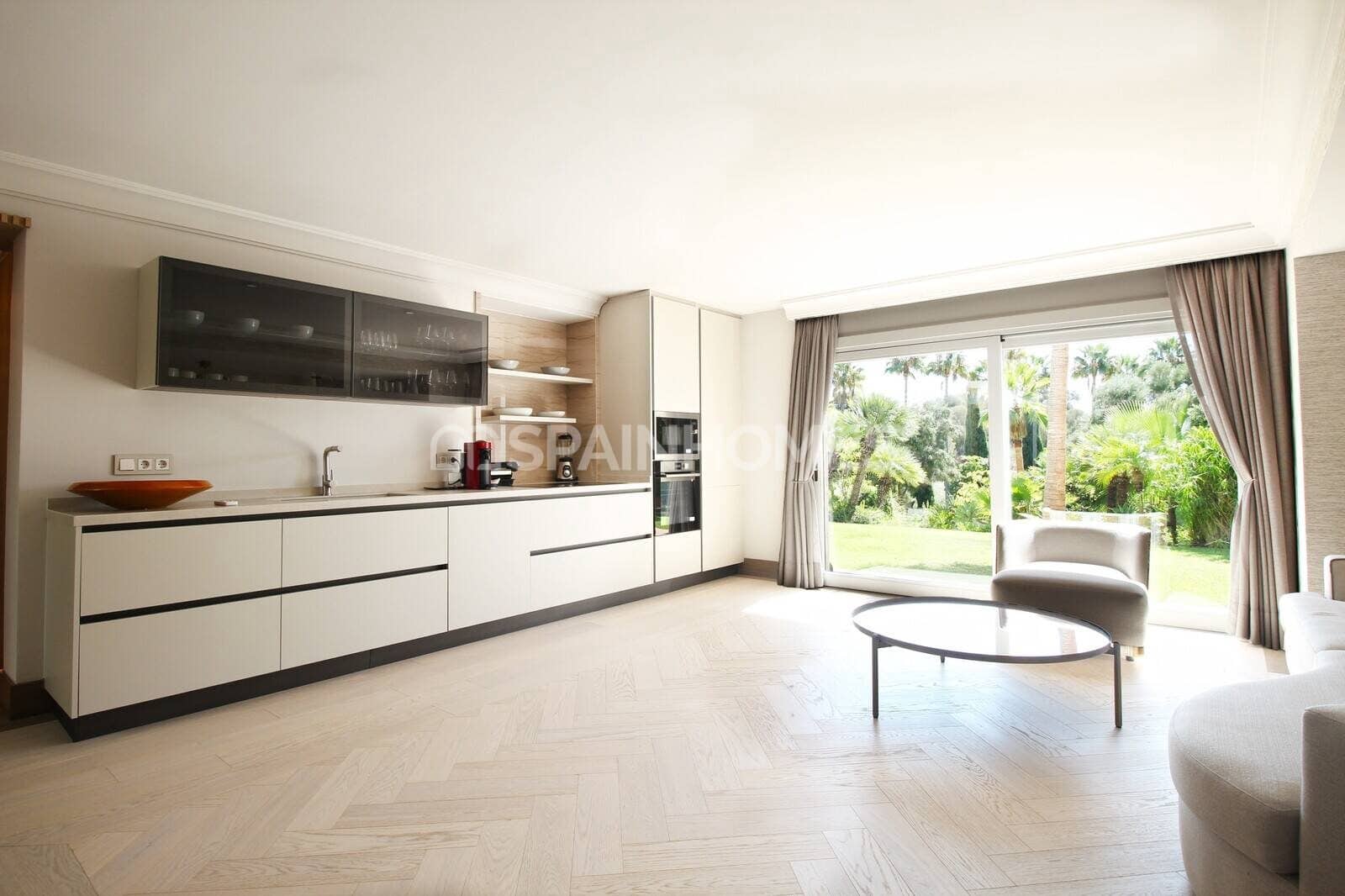 Chalet en Benahavís en venta con piscina garaje - 13.950.000 € (Ref: 9485035)