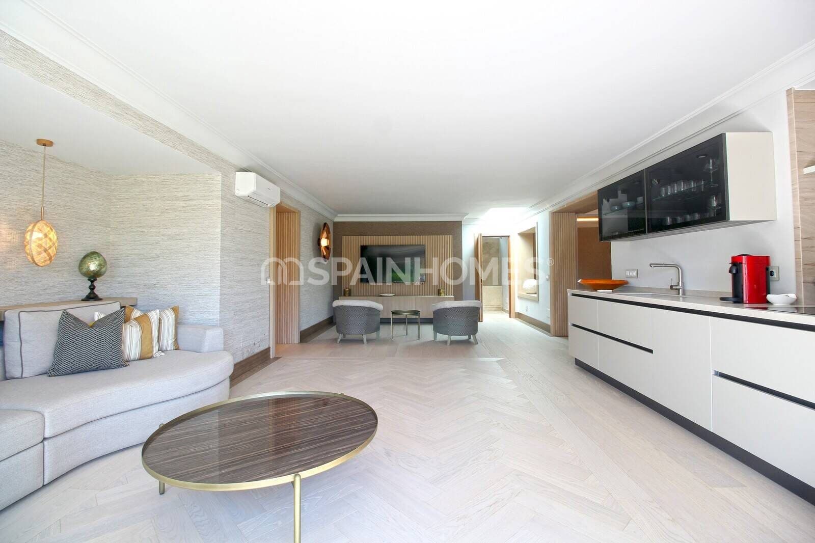Chalet en Benahavís en venta con piscina garaje - 13.950.000 € (Ref: 9485035)