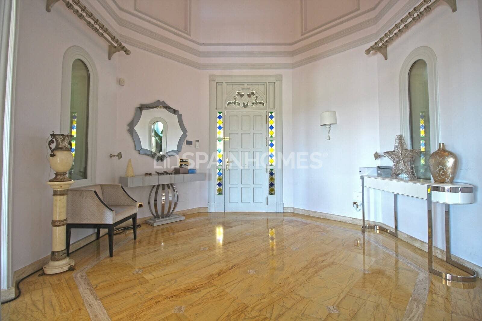 Chalet en Benahavís en venta con piscina garaje - 13.950.000 € (Ref: 9485035)