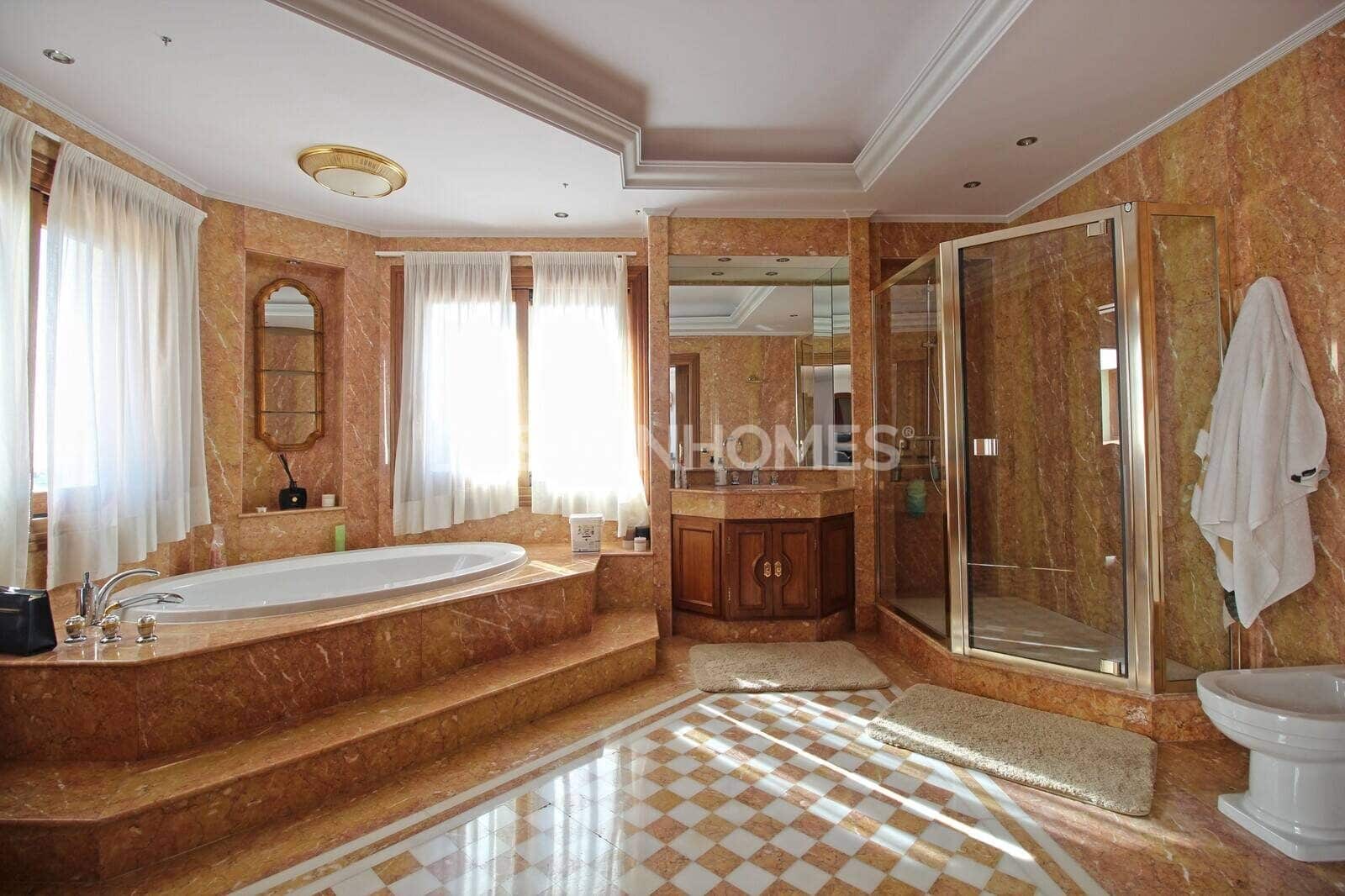Chalet en Benahavís en venta con piscina garaje - 13.950.000 € (Ref: 9485035)