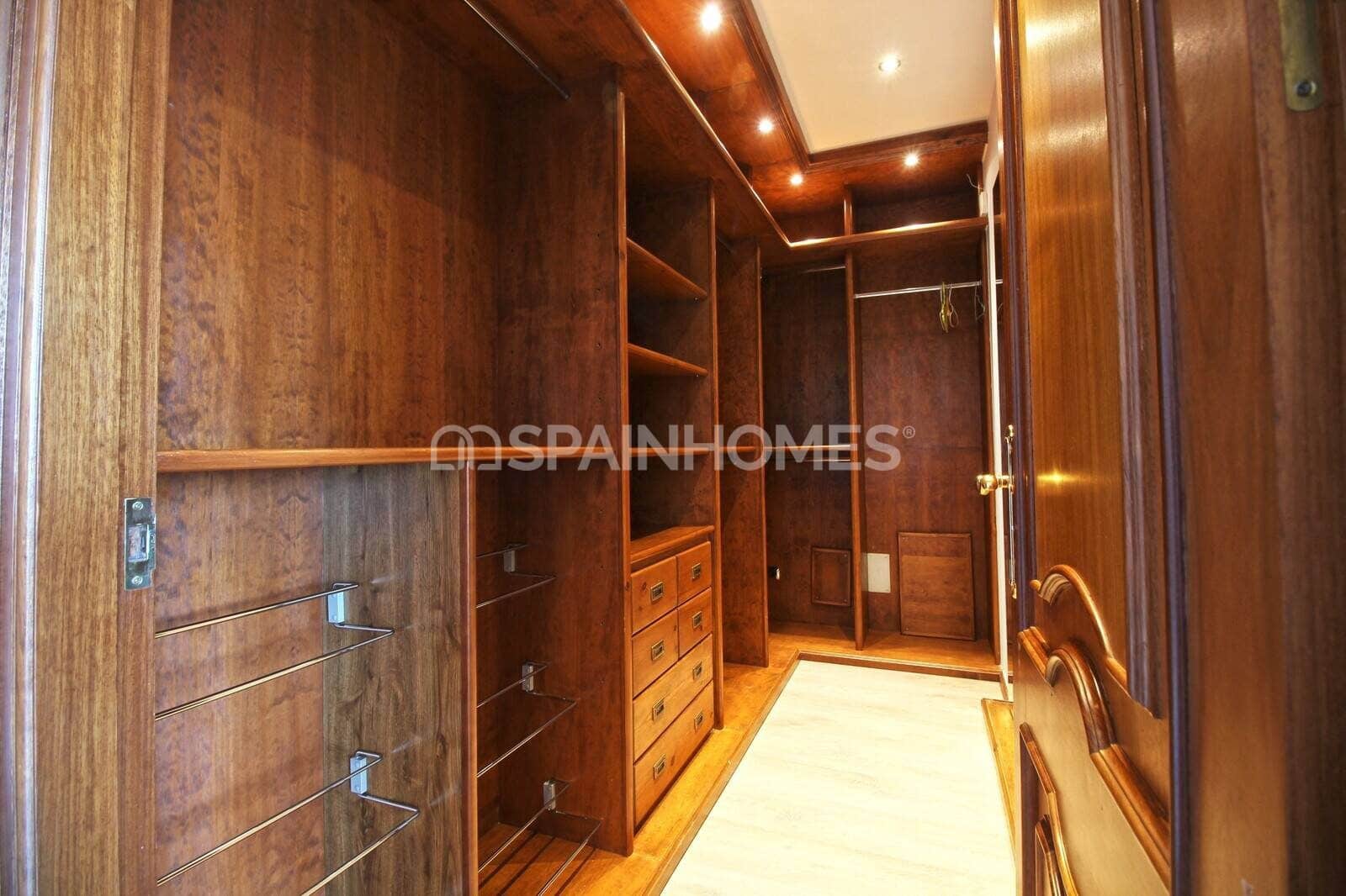 Chalet en Benahavís en venta con piscina garaje - 13.950.000 € (Ref: 9485035)