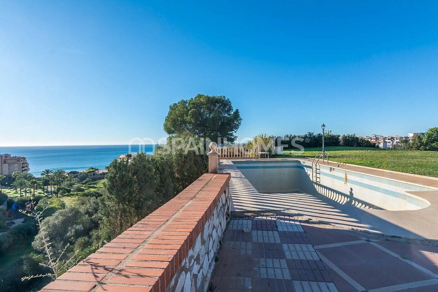6 bedroom Villa for sale in La Capellania with pool - € 1,545,000 (Ref: 9485036)