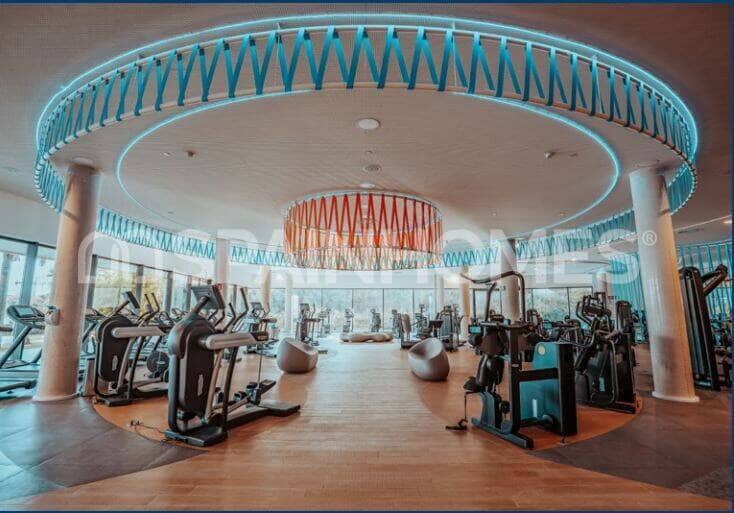 2 bedroom Flat for sale in Fuengirola with pool - € 775,000 (Ref: 9735167)