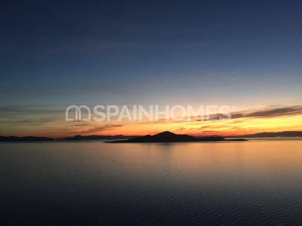 3 bedroom Villa for sale in La Manga del Mar Menor with pool - € 780,000 (Ref: 9735169)