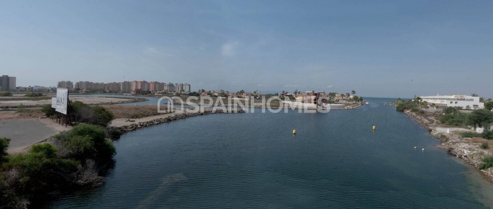 3 bedroom Villa for sale in La Manga del Mar Menor with pool - € 780,000 (Ref: 9735169)