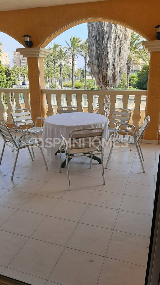 3 bedroom Villa for sale in La Manga del Mar Menor with pool - € 780,000 (Ref: 9735169)