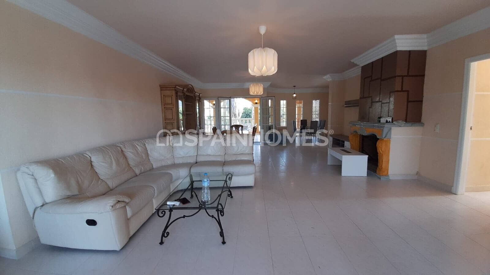 3 bedroom Villa for sale in La Manga del Mar Menor with pool - € 780,000 (Ref: 9735169)