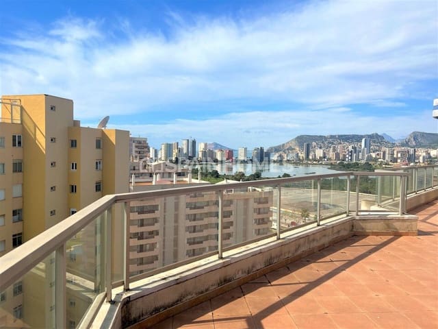 Piso de 3 habitaciones en Pueblo, Calpe / Calp en venta con piscina - 899.000 € (Ref: 9735170)