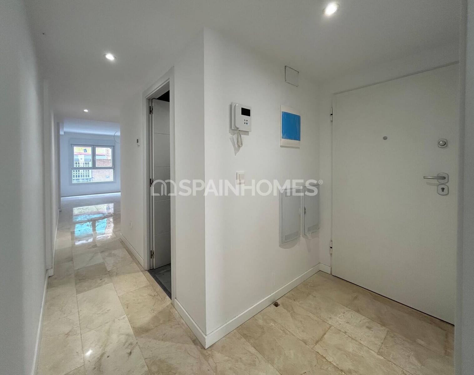 2 slaapkamer Flat te koop in Alicante stad - € 235.000 (Ref: 9735173)
