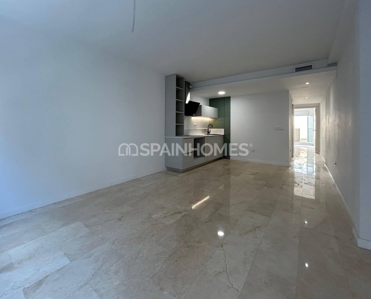 2 slaapkamer Flat te koop in Alicante stad - € 235.000 (Ref: 9735173)