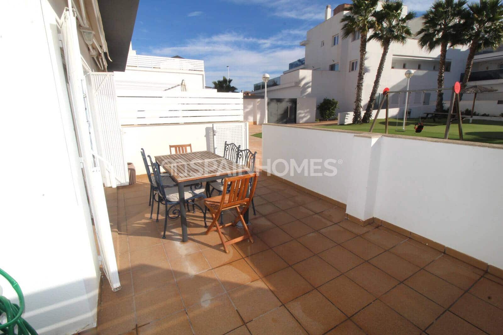 3 bedroom Flat for sale in Gran Alacant with pool - € 285,000 (Ref: 9735175)