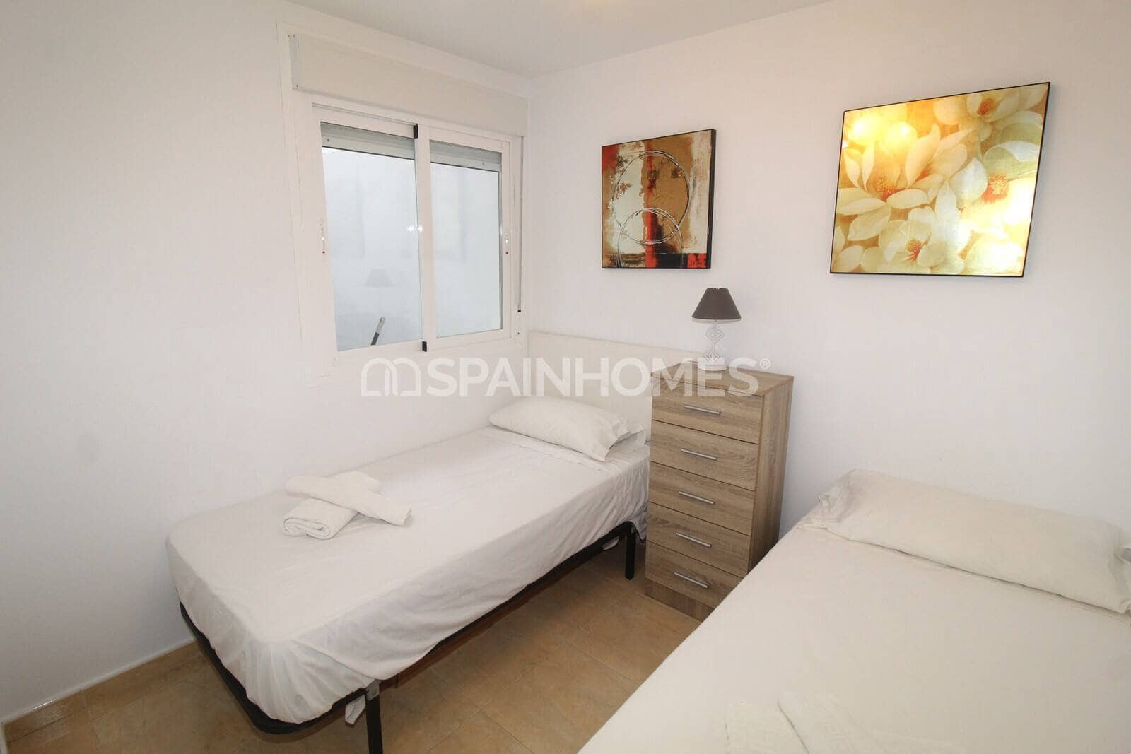 3 bedroom Flat for sale in Gran Alacant with pool - € 285,000 (Ref: 9735175)