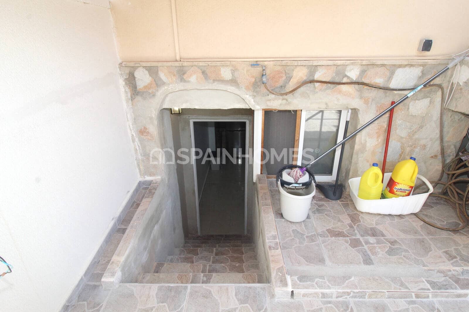 3 bedroom Flat for sale in La Zenia with pool - € 200,000 (Ref: 9735176)