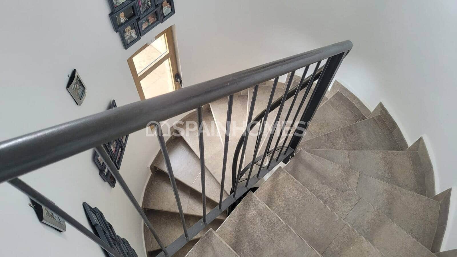 3 camera da letto Villa in vendita in Finestrat con piscina - 625.000 € (Rif: 9735177)