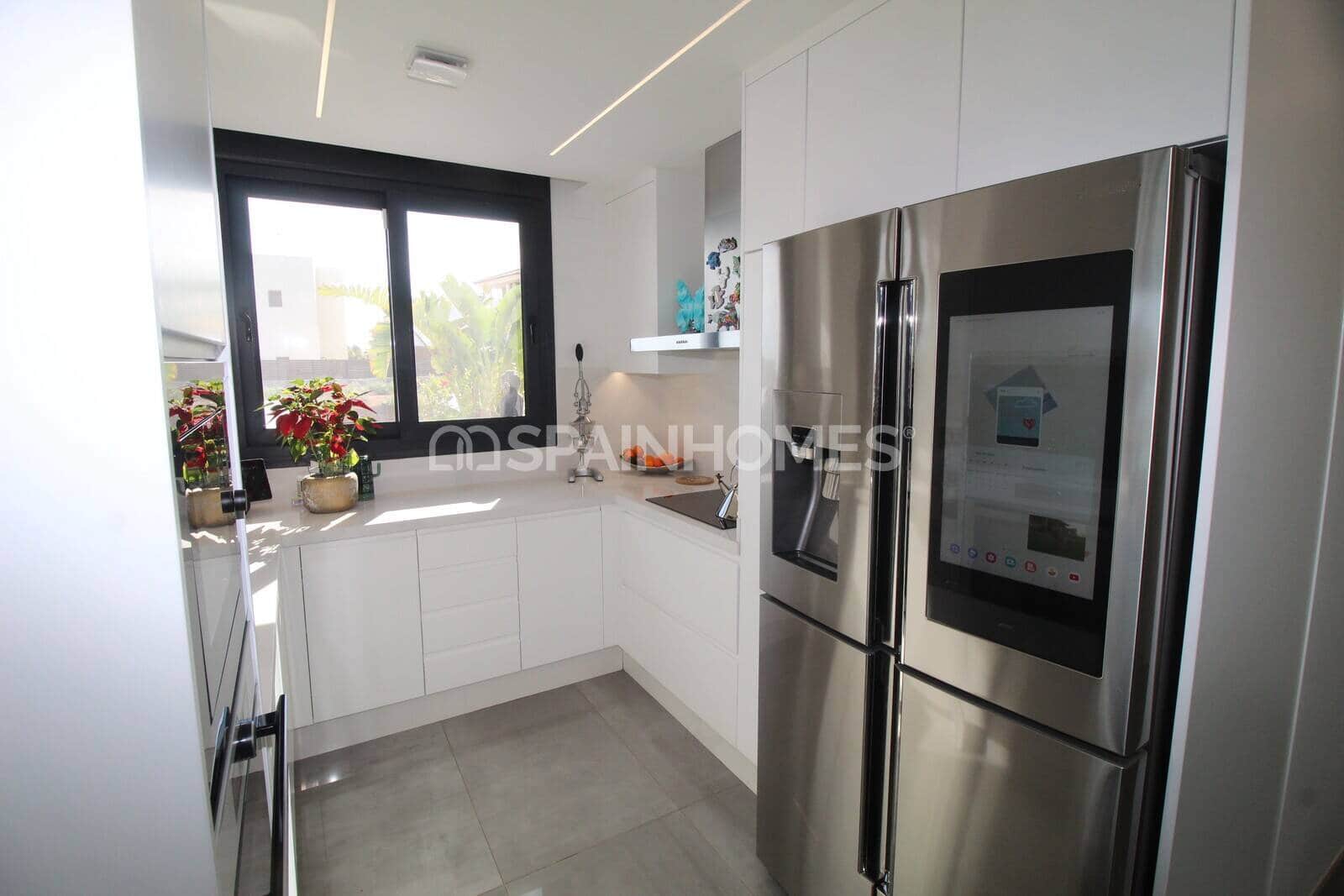 3 bedroom Villa for sale in Los Altos with pool - € 650,000 (Ref: 9735178)