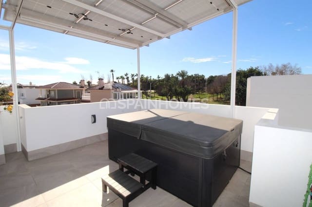 3 bedroom Villa for sale in Los Altos with pool - € 650,000 (Ref: 9735178)