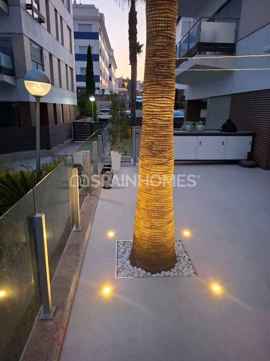 3 bedroom Flat for sale in La Zenia with pool - € 315,000 (Ref: 9735179)