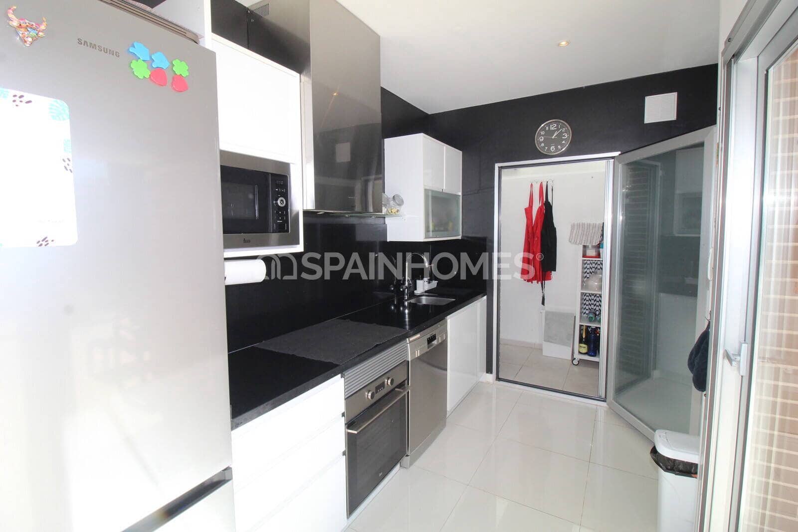 3 bedroom Flat for sale in La Zenia with pool - € 315,000 (Ref: 9735179)