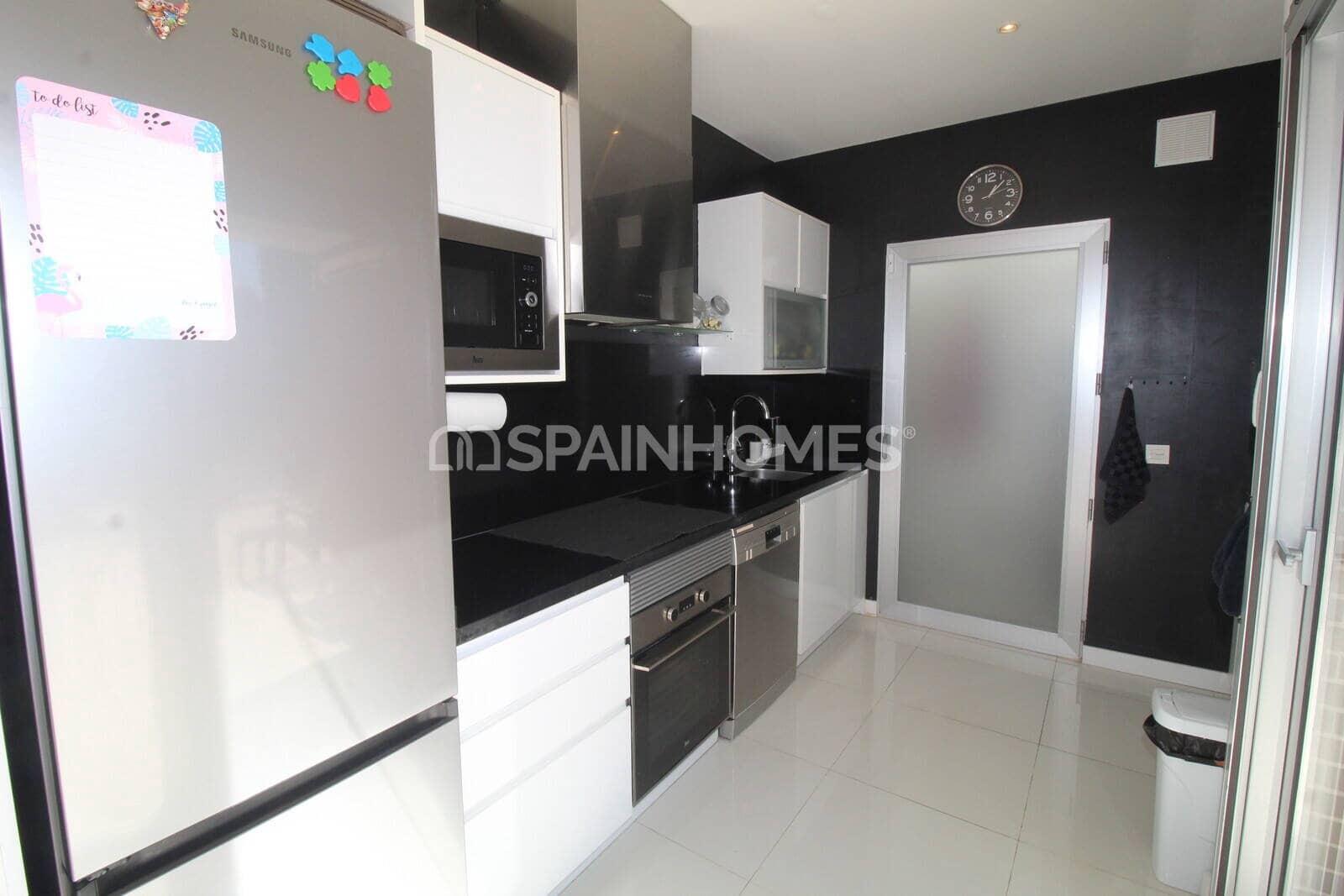 3 bedroom Flat for sale in La Zenia with pool - € 315,000 (Ref: 9735179)