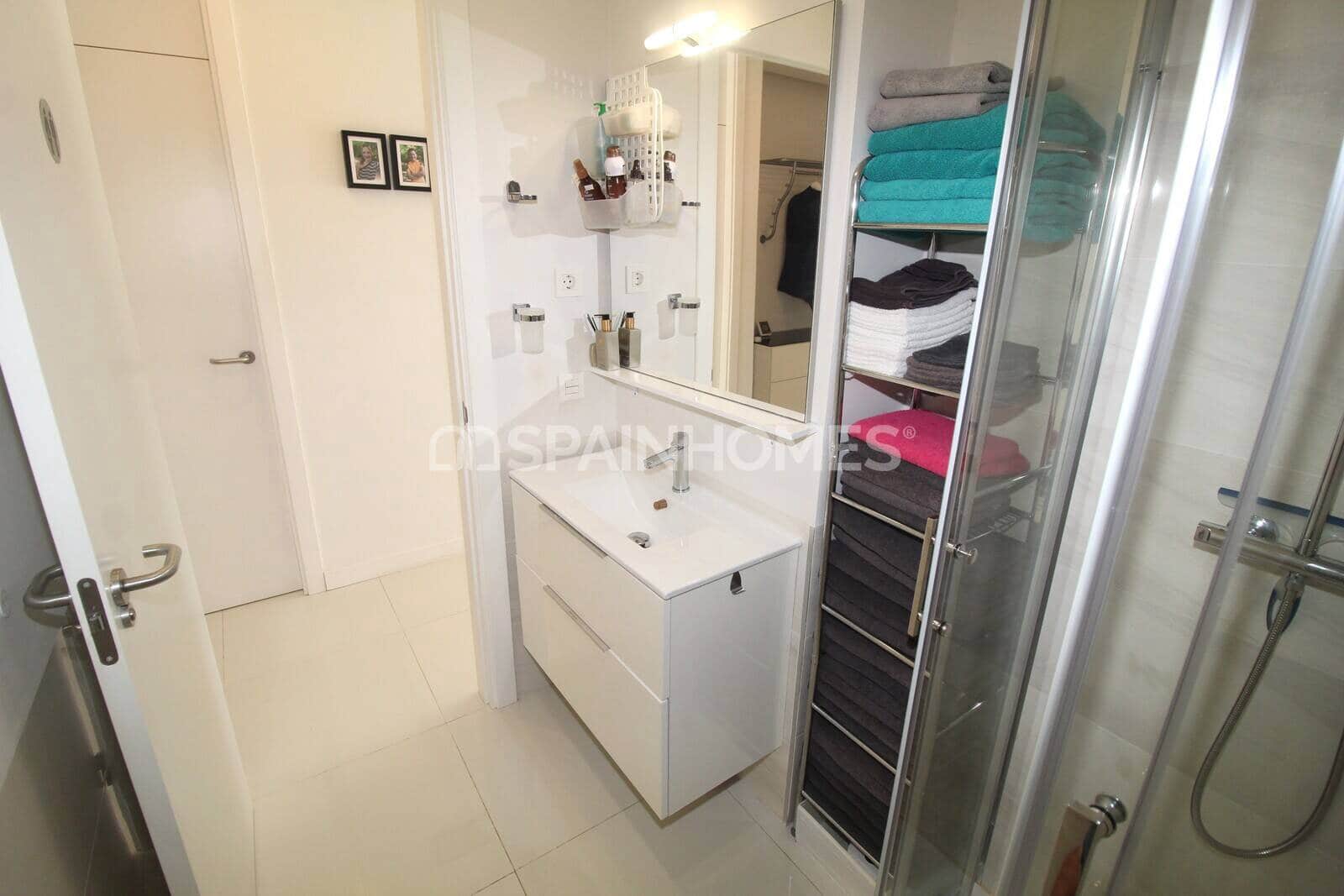 3 bedroom Flat for sale in La Zenia with pool - € 315,000 (Ref: 9735179)