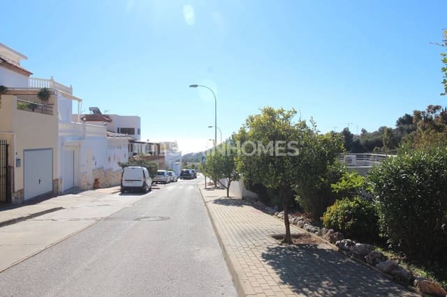 Byggetomt til salgs i Benalmádena pueblo, Benalmádena - € 225 000 (Ref: 9735182)