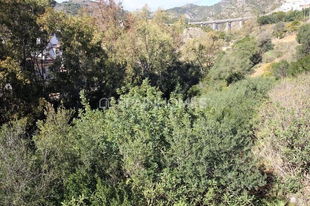 Byggetomt til salgs i Benalmádena pueblo, Benalmádena - € 225 000 (Ref: 9735182)
