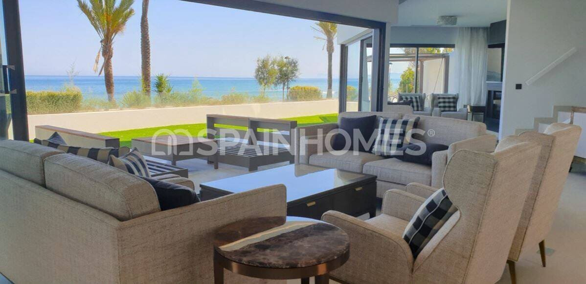 3 sovrum Villa till salu i Estepona med pool - 3 450 000 € (Ref: 9735183)