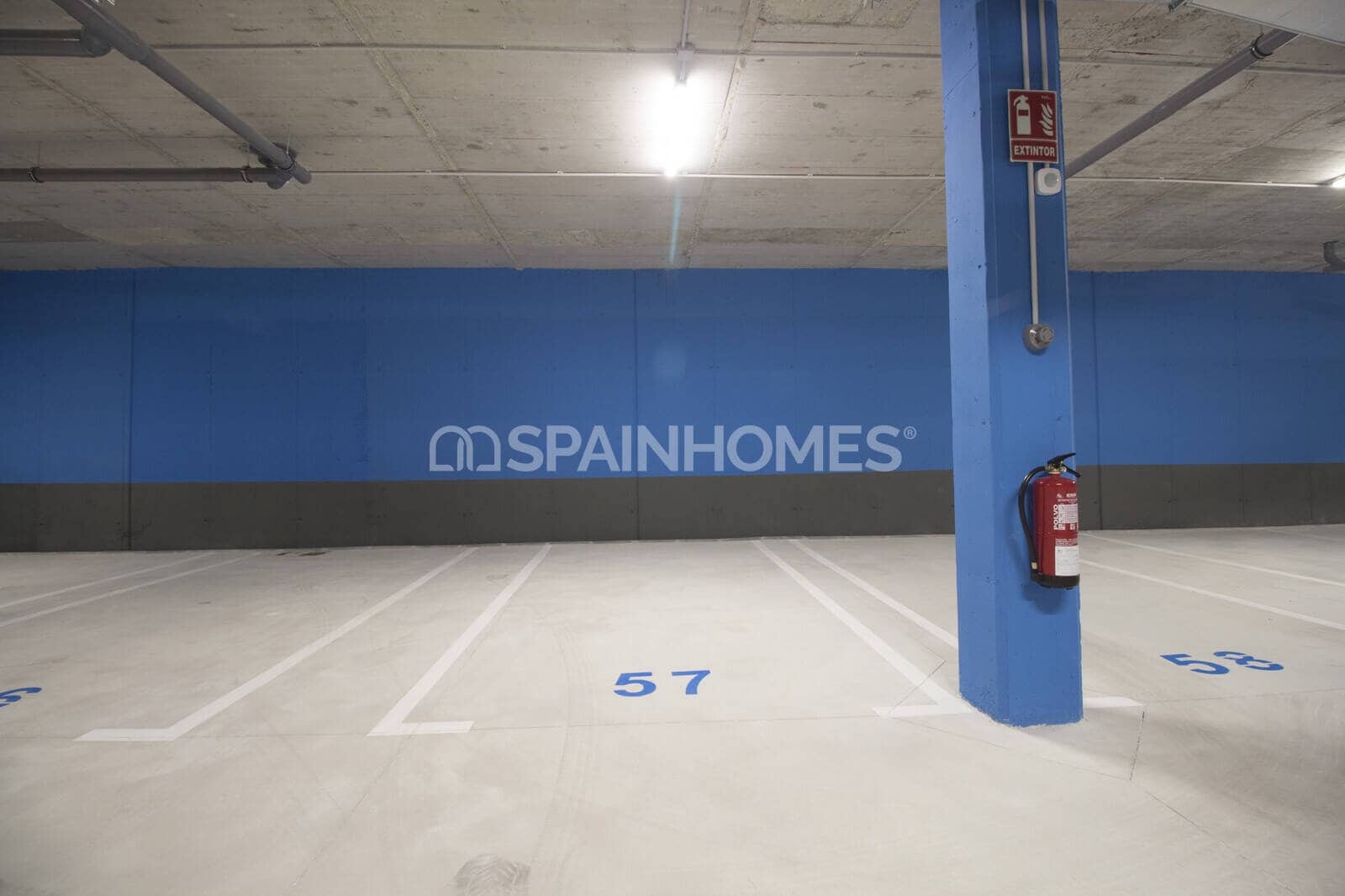 4 bedroom Flat for sale in Torremolinos with pool - € 1,450,000 (Ref: 9735186)