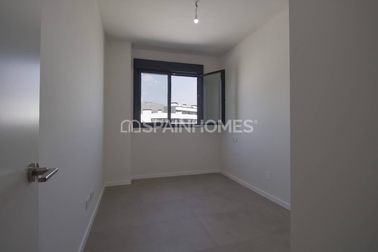 4 bedroom Flat for sale in Torremolinos with pool - € 1,450,000 (Ref: 9735186)