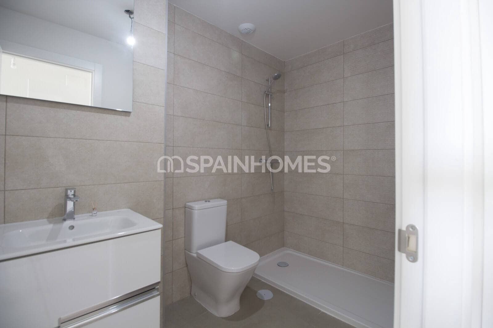 4 bedroom Flat for sale in Torremolinos with pool - € 1,450,000 (Ref: 9735186)