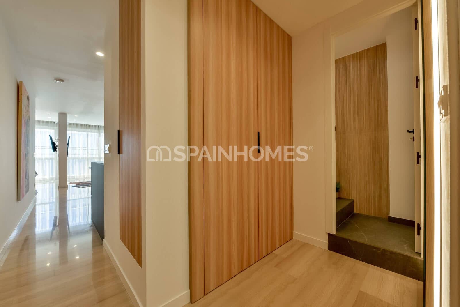 4 bedroom Flat for sale in Altea with pool - € 599,000 (Ref: 9735188)