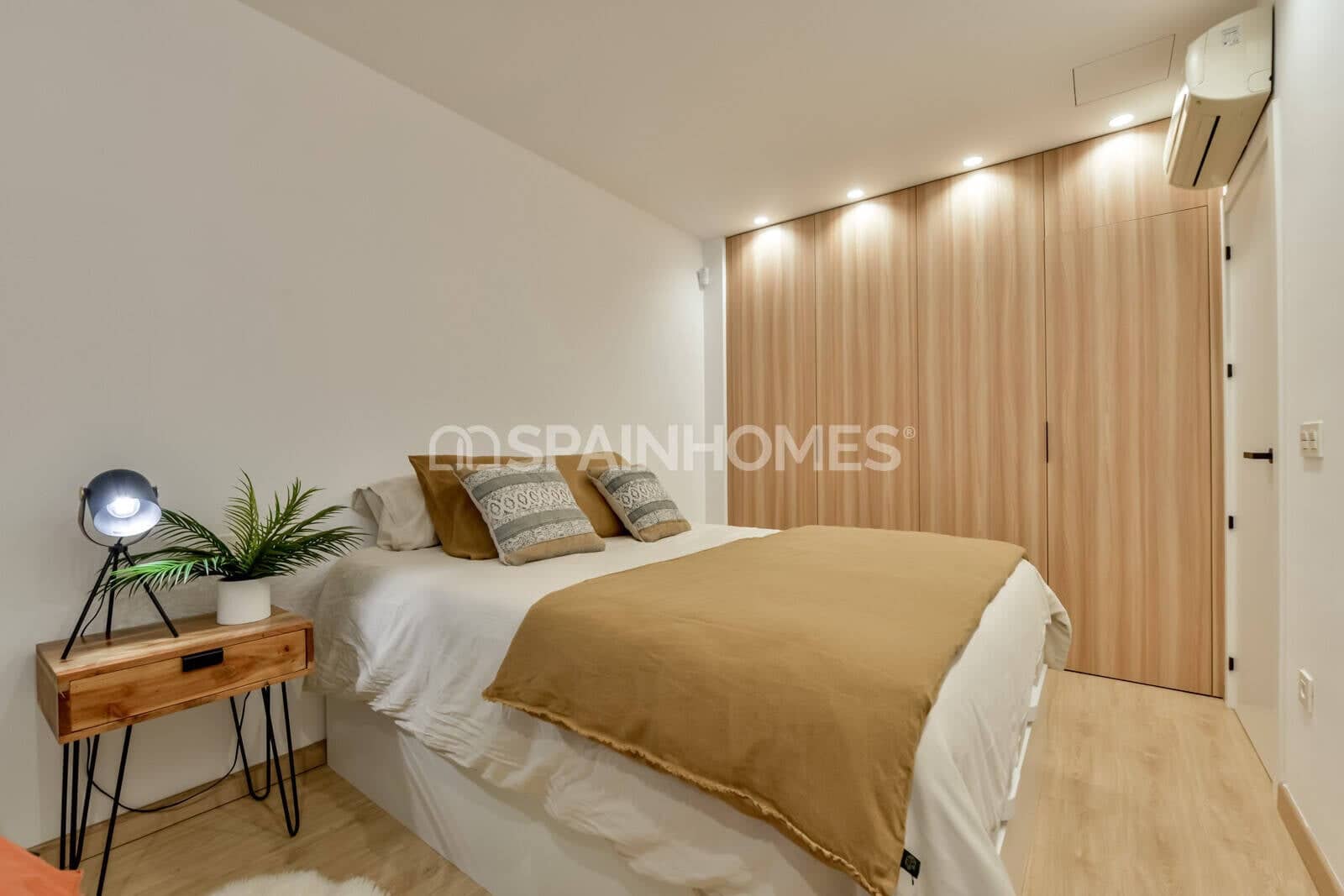 4 bedroom Flat for sale in Altea with pool - € 599,000 (Ref: 9735188)