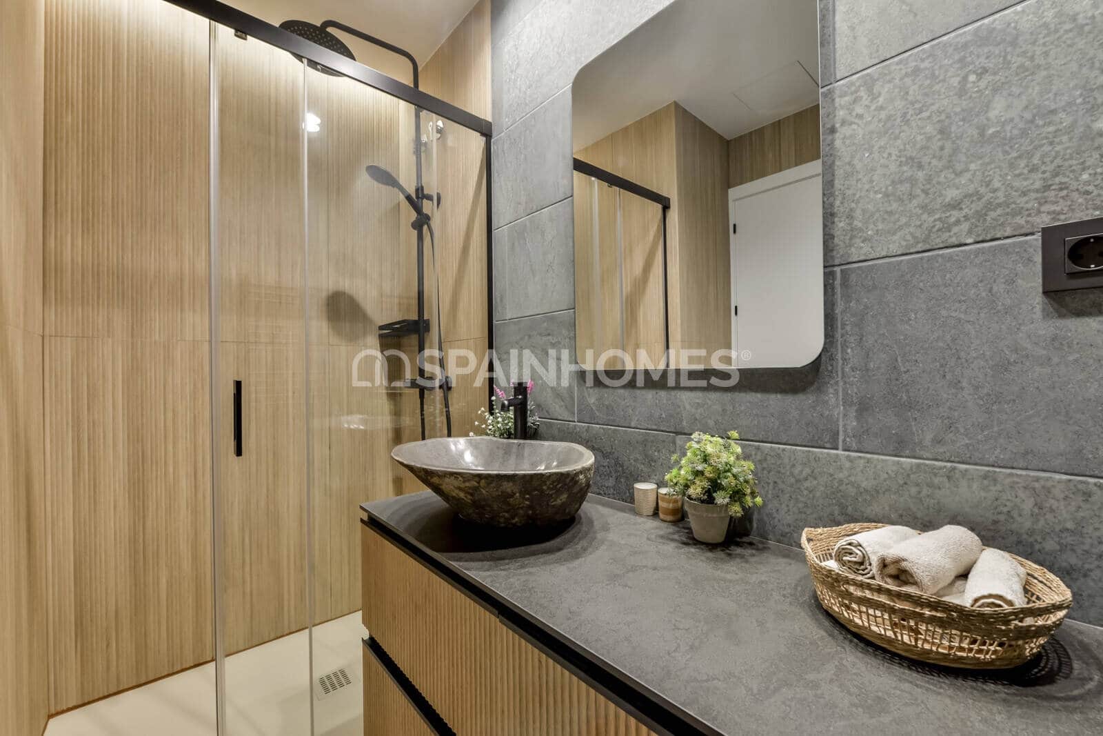4 bedroom Flat for sale in Altea with pool - € 599,000 (Ref: 9735188)