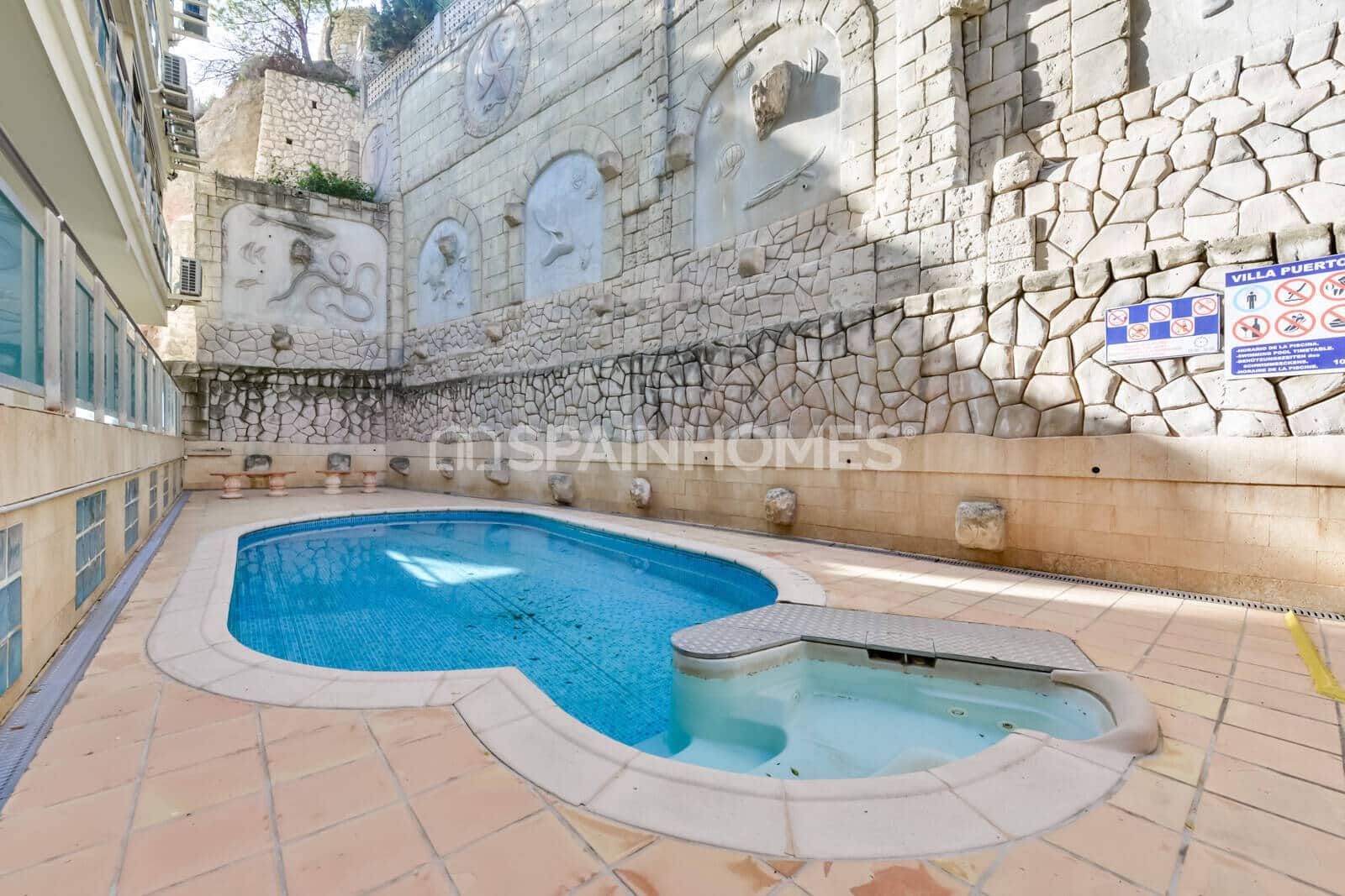 4 bedroom Flat for sale in Altea with pool - € 599,000 (Ref: 9735188)