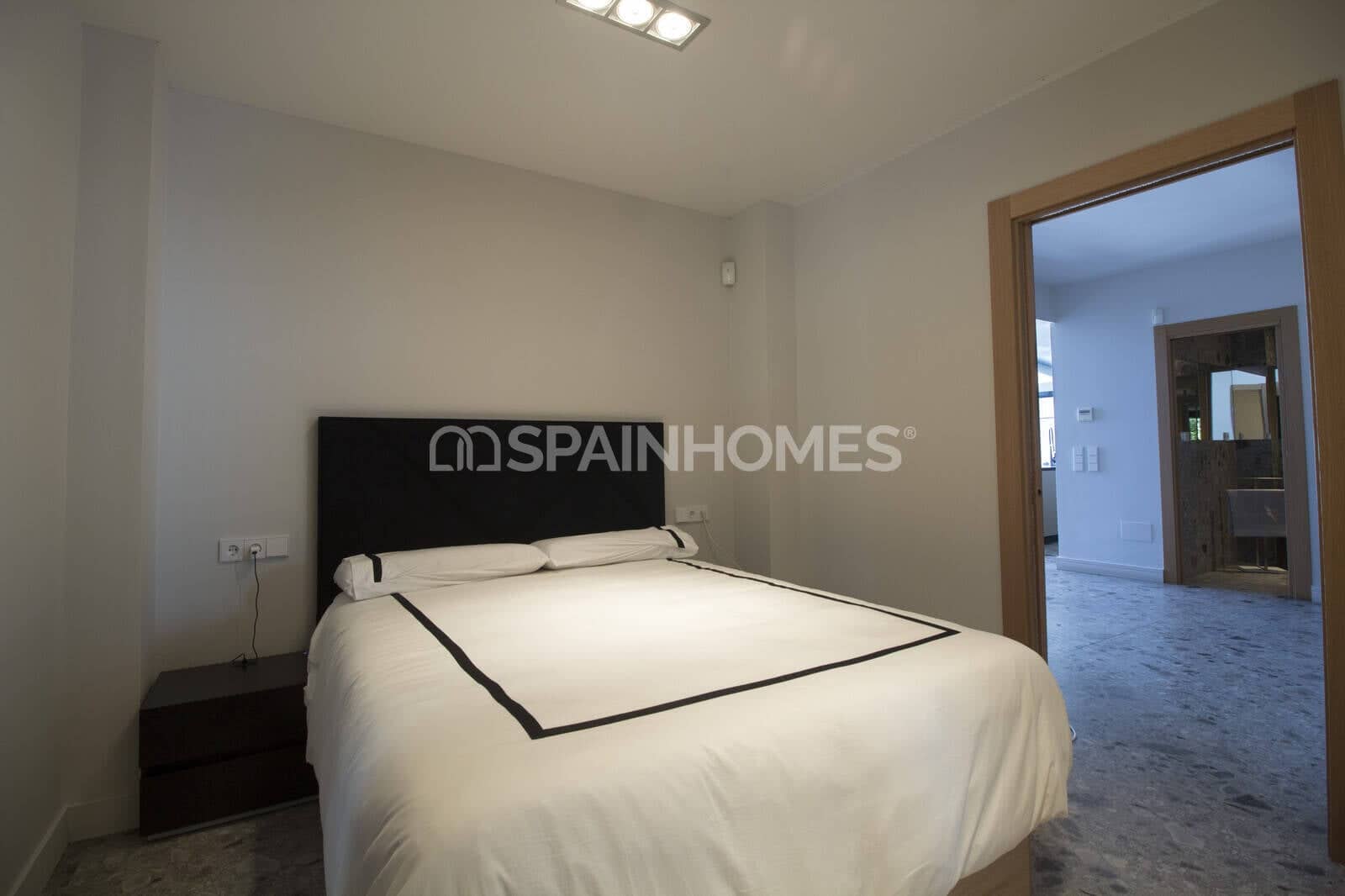 3 bedroom Villa for sale in La Capellania with pool - € 1,395,000 (Ref: 9735189)