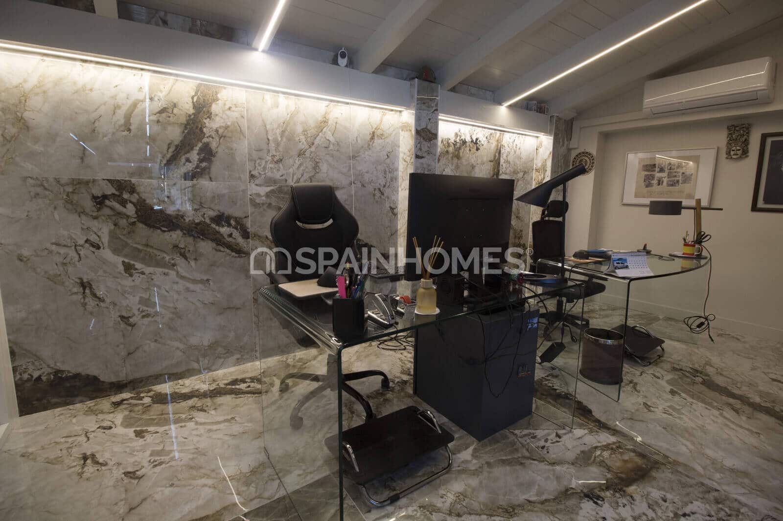 3 bedroom Villa for sale in La Capellania with pool - € 1,395,000 (Ref: 9735189)