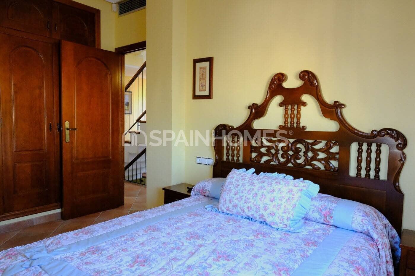 5 bedroom Villa for sale in Orihuela with pool - € 675,000 (Ref: 9735190)