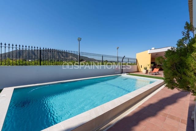 5 bedroom Villa for sale in Desamparados - Hurchillo - Torremendo, Orihuela with pool - € 675,000 (Ref: 9735190)