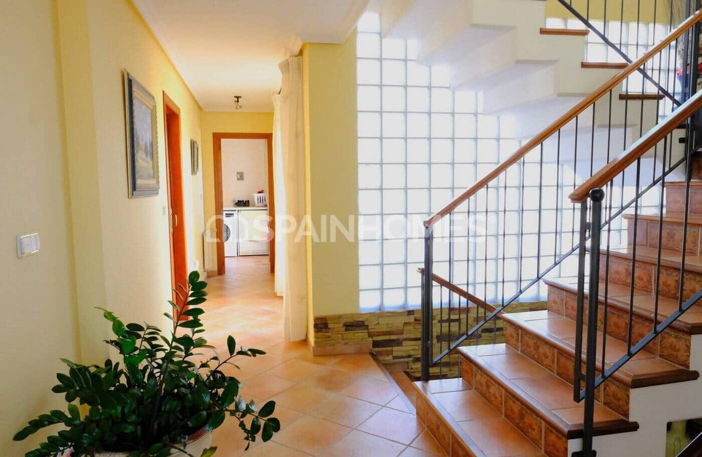 5 bedroom Villa for sale in Orihuela with pool - € 675,000 (Ref: 9735190)