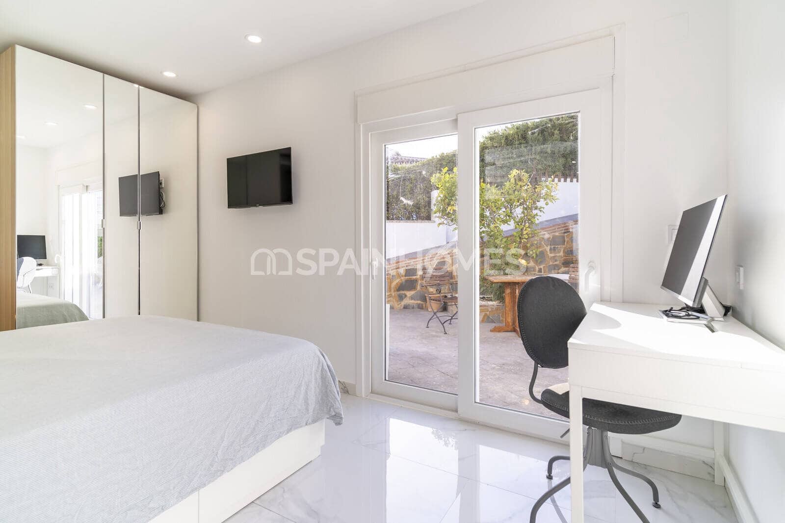 7 sovrum Villa till salu i Benalmadena med pool - 1 575 000 € (Ref: 9735192)