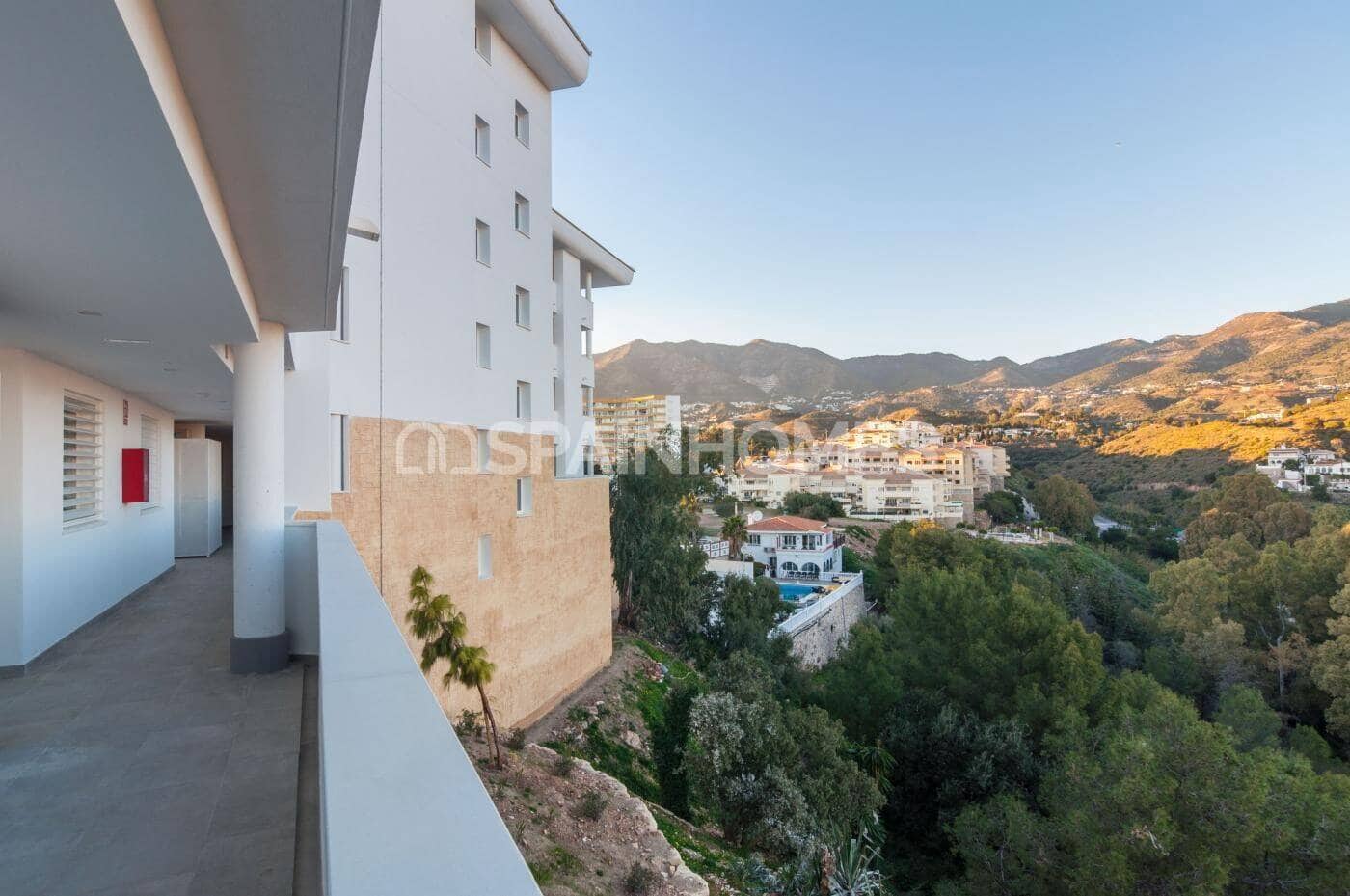 3 makuuhuone Asunto myytävänä paikassa Fuengirola mukana uima-altaan - 765 000 € (Ref: 9735194)