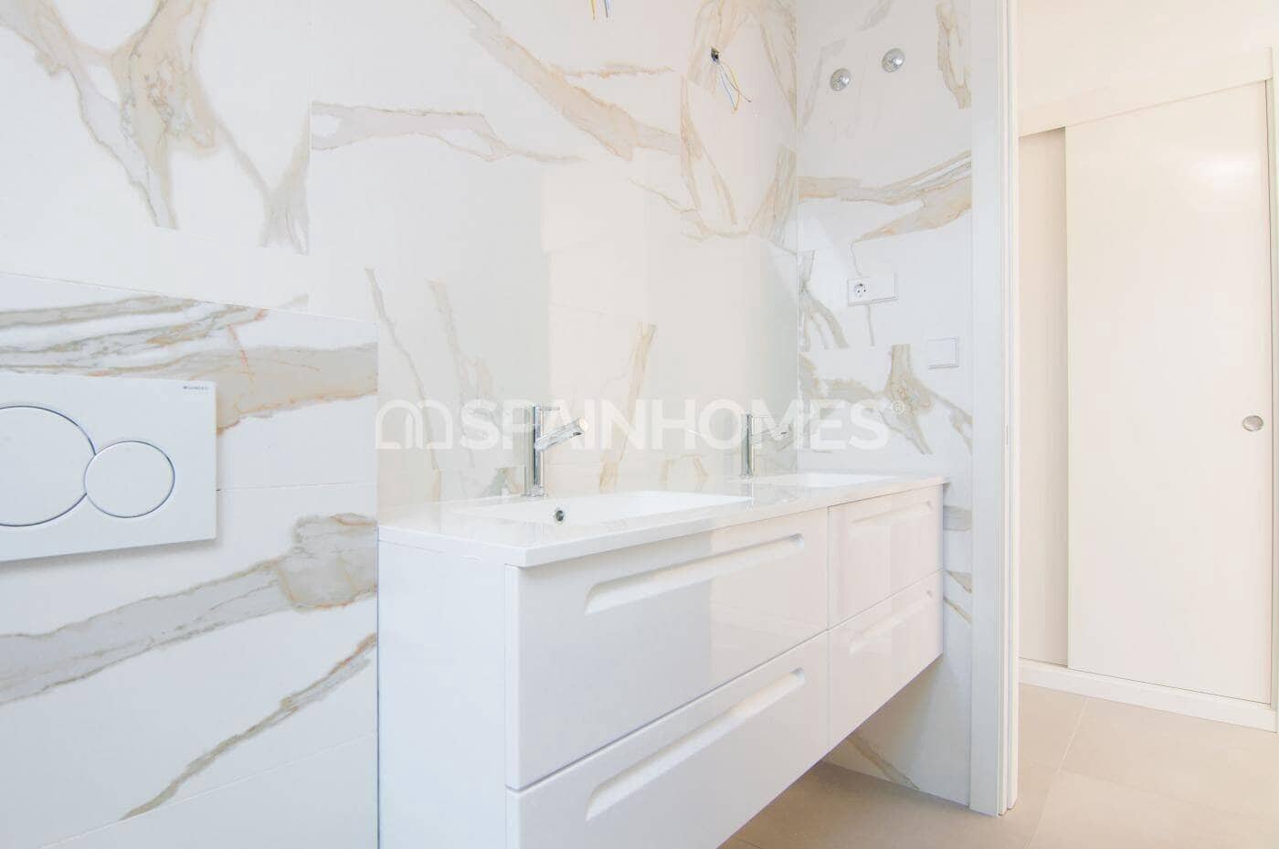 3 makuuhuone Asunto myytävänä paikassa Fuengirola mukana uima-altaan - 765 000 € (Ref: 9735194)