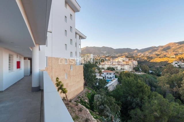 3 soveværelse Lejlighed til salg i Torreblanca, Fuengirola med swimmingpool garage - € 765.000 (Ref: 9735194)