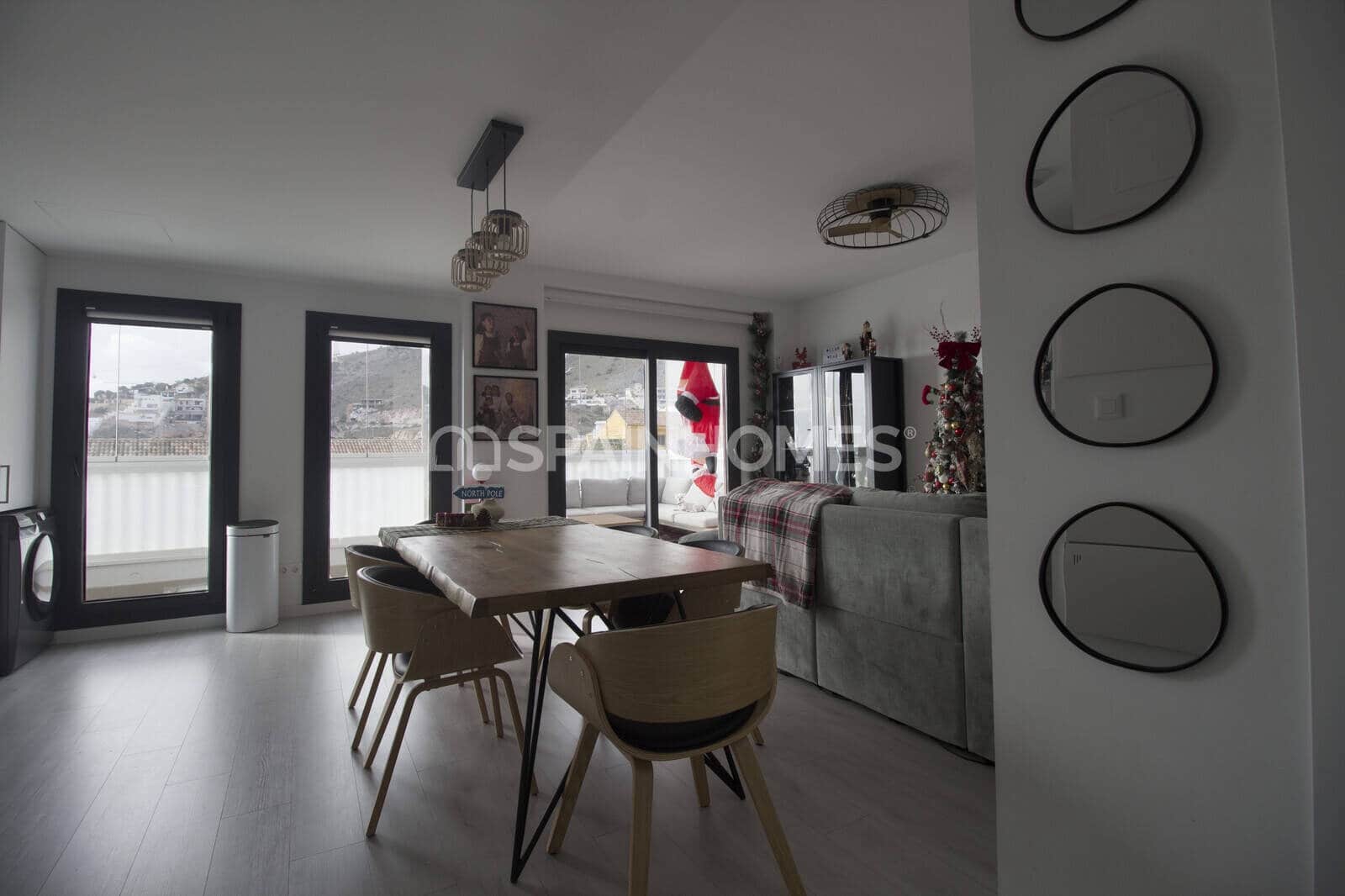 3 slaapkamer Flat te koop in Benalmadena met zwembad - € 420.000 (Ref: 9735196)