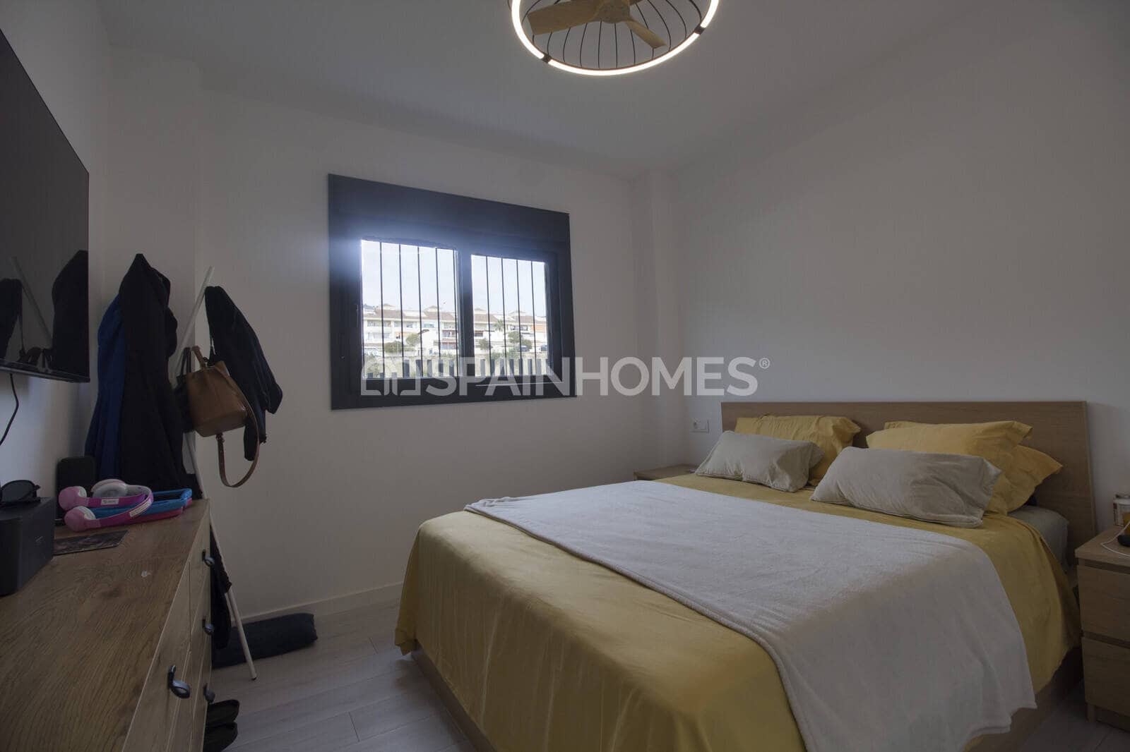 3 slaapkamer Flat te koop in Benalmadena met zwembad - € 420.000 (Ref: 9735196)