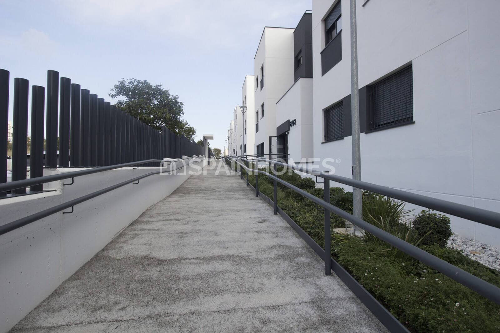 3 slaapkamer Flat te koop in Benalmadena met zwembad - € 420.000 (Ref: 9735196)