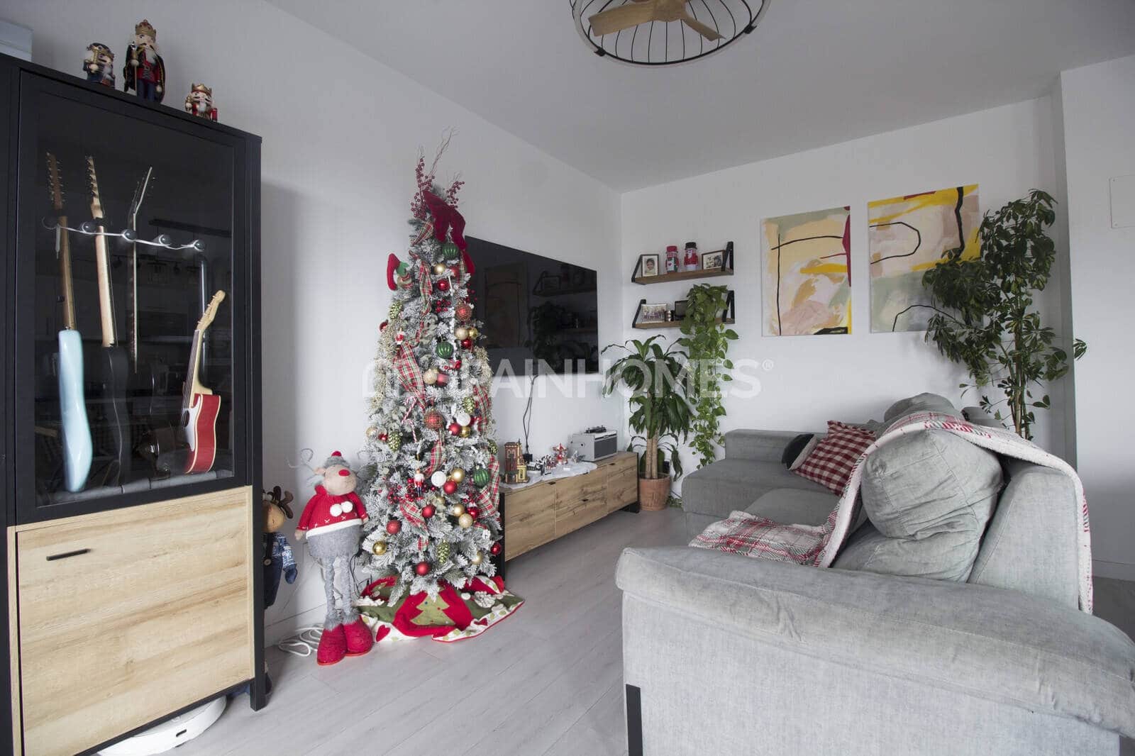 3 slaapkamer Flat te koop in Benalmadena met zwembad - € 420.000 (Ref: 9735196)