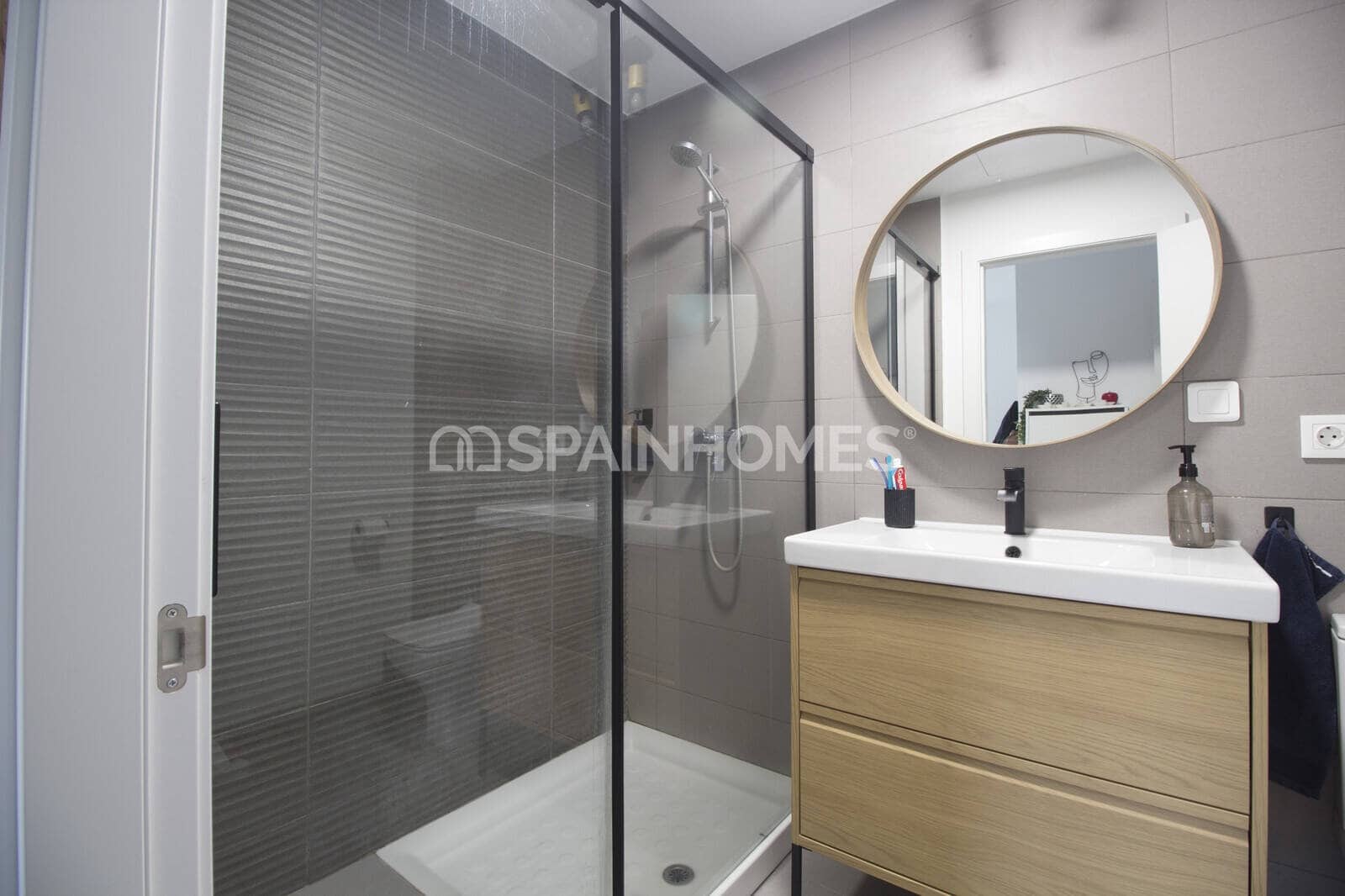 3 slaapkamer Flat te koop in Benalmadena met zwembad - € 420.000 (Ref: 9735196)