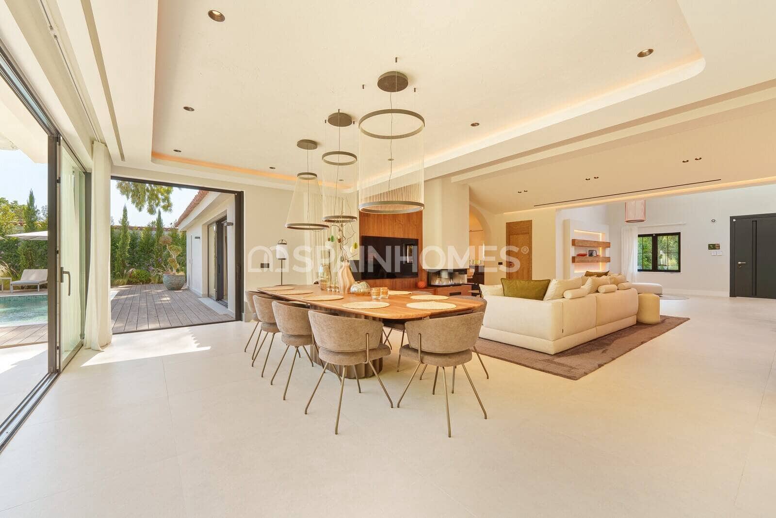 5 chambre Villa/Maison à vendre à Nueva Andalucia avec piscine - 5 750 000 € (Ref: 9735197)